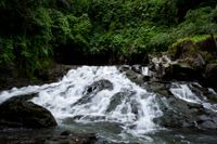 Bali 2024.05.02 Tour 5.19 Goa Rang Reng Wasserfall-8912